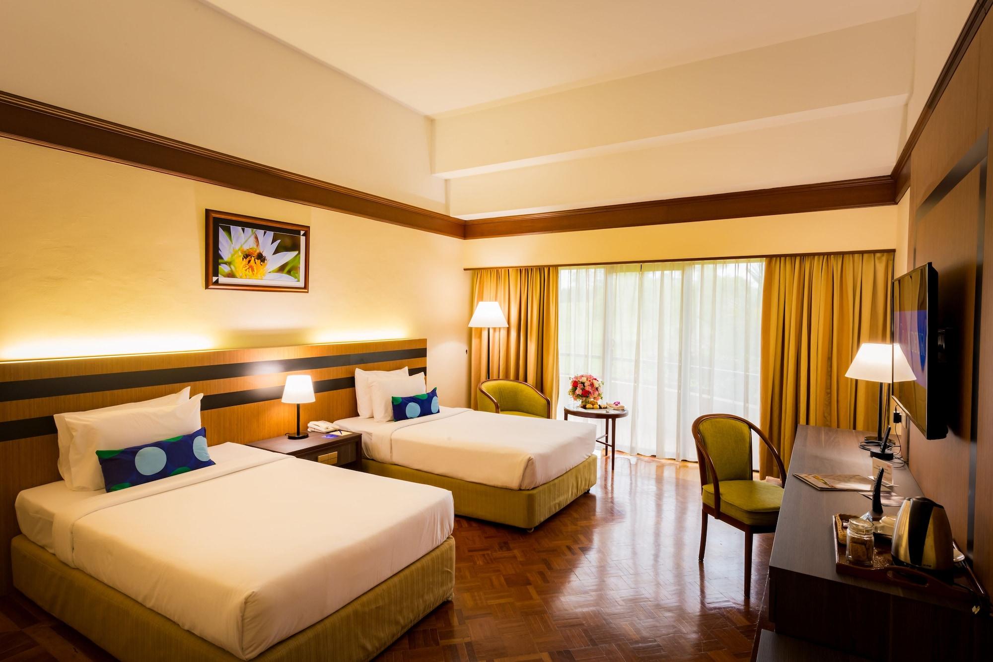 Le Grandeur Palm Resort Johor Kulai Esterno foto